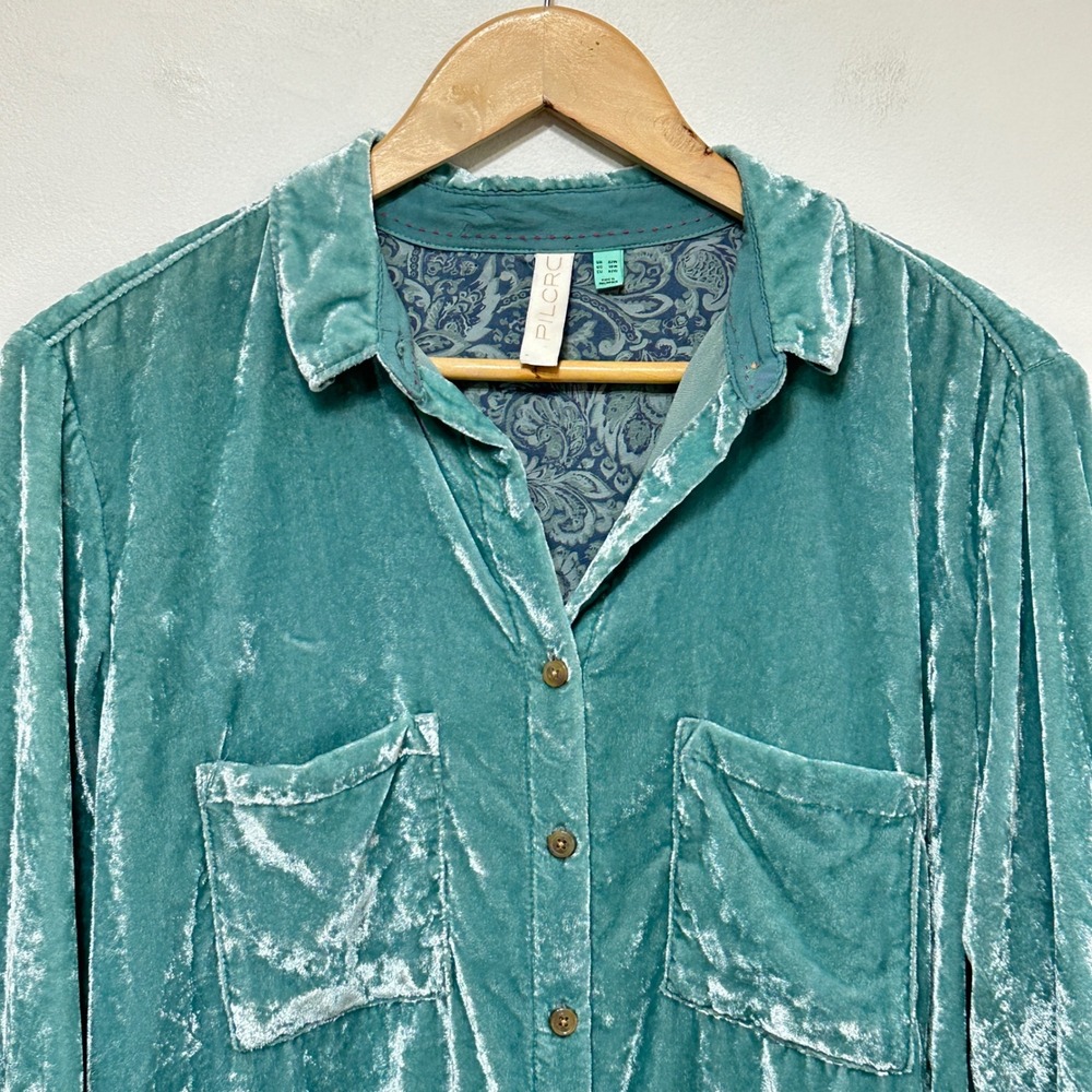 Anthropologie Pilcro Hadley Crushed Velvet Button Down Shirt 18W Aqua Holiday - Picture 3 of 11